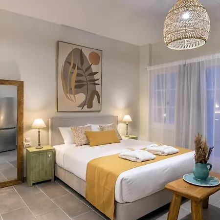 Grammata Suites Эрмуполис Экстерьер фото